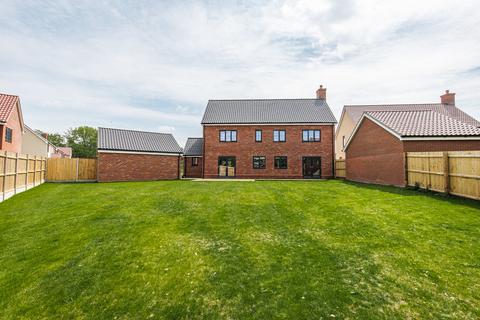 5 bedroom detached house for sale, Hales, Norwich