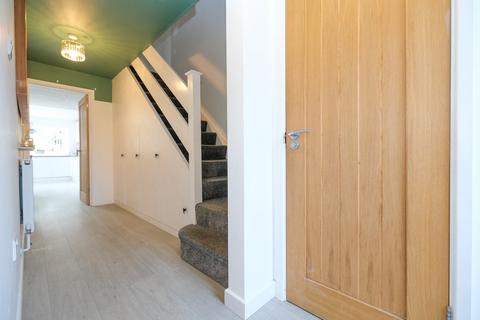 20 Gardiner Close, Orpington, BR5 3HW