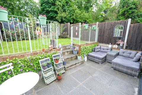 20 Gardiner Close, Orpington, BR5 3HW
