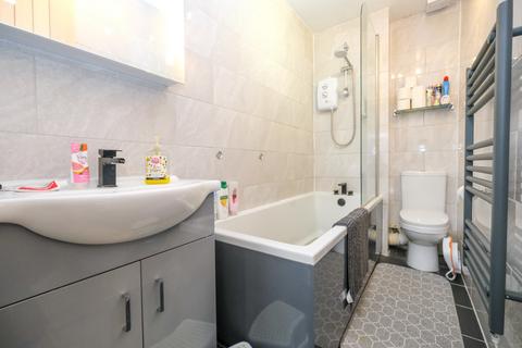 29 Bishop Butt Close, Orpington, BR6 9UF