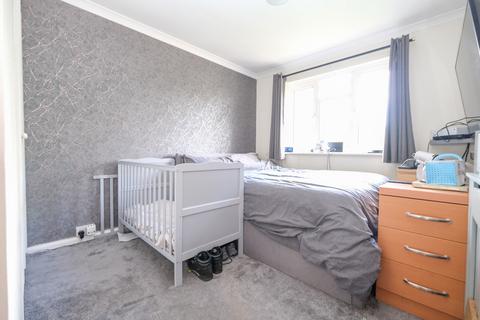 29 Bishop Butt Close, Orpington, BR6 9UF