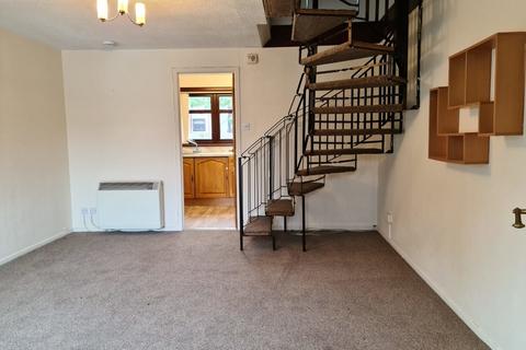 2 bedroom semi-detached house to rent, Fairview Crescent, Aberdeen