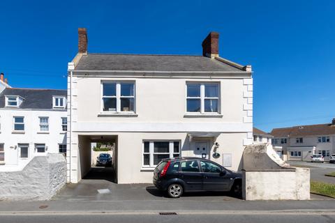 Vale Road, St. Sampson, Guernsey