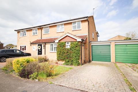 3 bedroom semi-detached house for sale, Lowbrook, Maidenhead