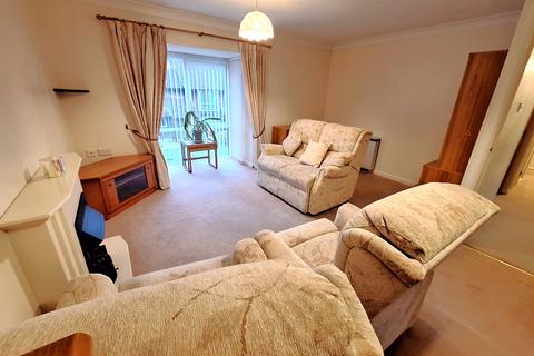 2 bedroom flat for sale, Lincoln Ct, West End, Southampton