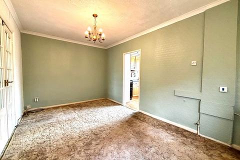 2 bedroom semi-detached house for sale, Hayhurst Avenue, Middlewich
