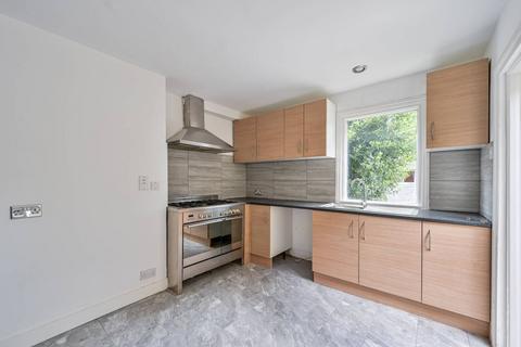 4 bedroom end of terrace house for sale, Craigerne Road, Blackheath, London, SE3