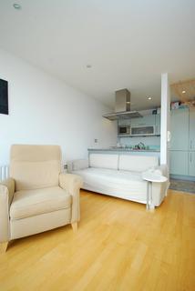 2 bedroom flat to rent, The Fusion Building, Poplar, London, E14