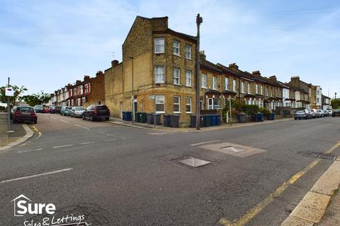 1 bedroom ground floor flat for sale, Oakleigh Road North, London, Greater London, N20 0SP