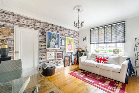 1 bedroom flat for sale, Sutton Court Road, Chiswick, London, W4