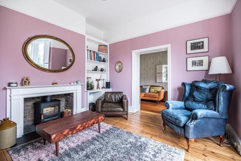 22 Romilly Road, London, N4 2QX