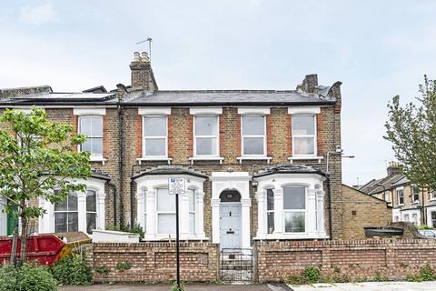4 bedroom end of terrace house for sale, Durrington Road, Clapton, London, E5