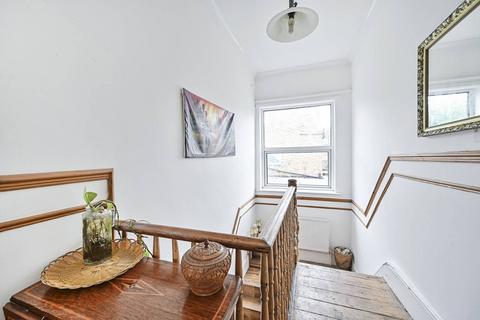 4 bedroom end of terrace house for sale, Durrington Road, Clapton, London, E5