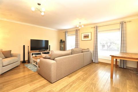 6 Fairview Close, Woking, GU22 7NT