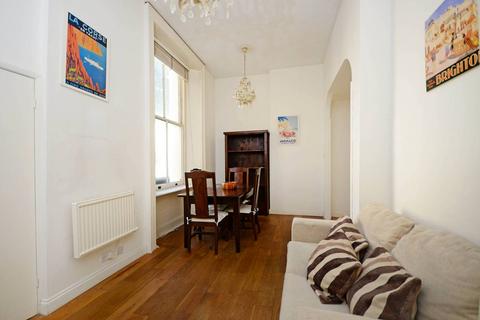 1 bedroom flat to rent, Pinehurst Court, Notting Hill, London, W11