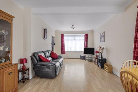 20 Powys Close, Bexleyheath, DA7 5RP