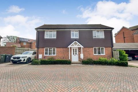 4 bedroom detached house for sale, Blyth Gardens, Hedge End, SO30