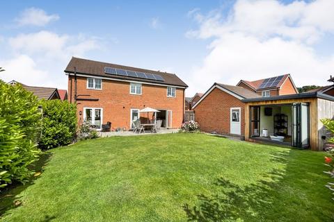 4 bedroom detached house for sale, Blyth Gardens, Hedge End, SO30