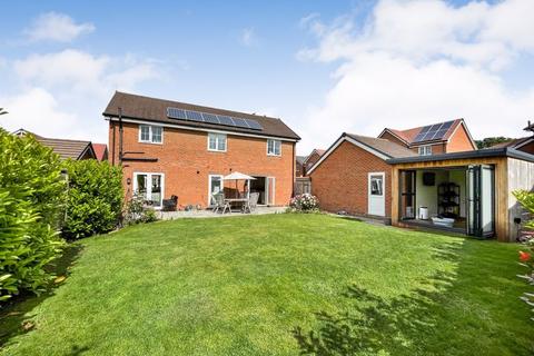 20 Blyth Gardens, Hedge End, Southampton, SO30 4DJ
