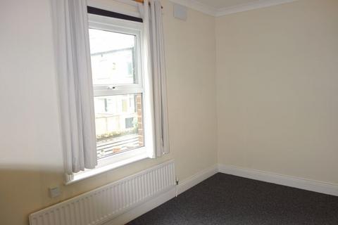 2 bedroom terraced house to rent, Cartmell Terrace, Darlington
