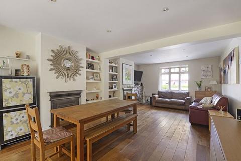 5 Douglas Road, Tonbridge, TN9 2ST