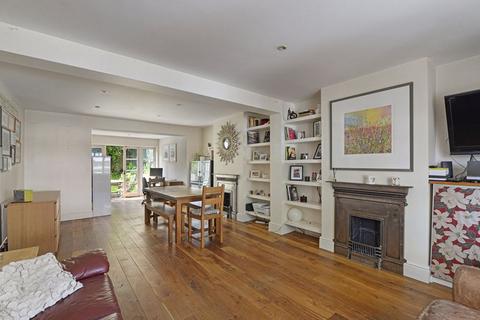 5 Douglas Road, Tonbridge, TN9 2ST