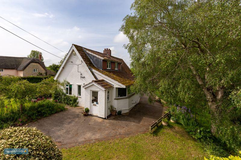 Fiddington, Nr. Bridgwater 3 bed detached house for sale £495,000