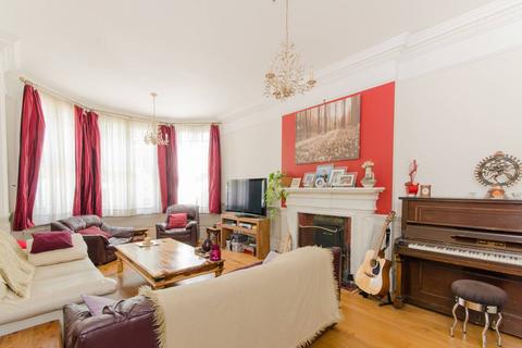 5 bedroom house to rent, Exeter Road, Mapesbury Estate, London, NW2