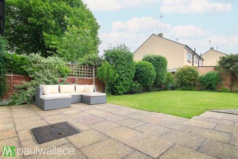 3 bedroom semi-detached house for sale, Cobham Road, Ware