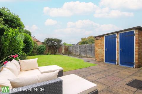 3 bedroom semi-detached house for sale, Cobham Road, Ware