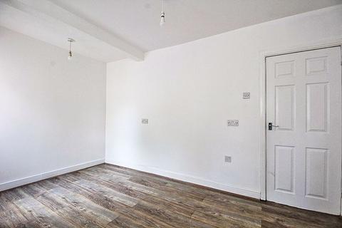 177 Dovedale Road, Wolverhampton, WV4 6RE