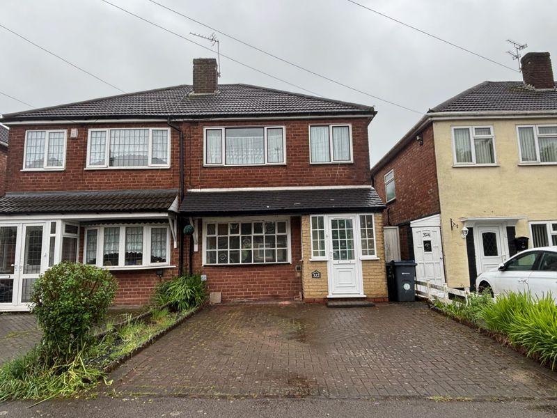 Shady Lane, Great Barr, Birmingham.... 3 bed semidetached house for