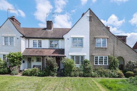 88 Willifield Way, London, NW11 6YJ