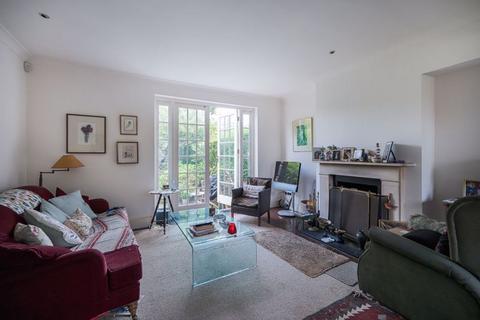 88 Willifield Way, London, NW11 6YJ