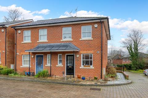 2 bedroom semi-detached house for sale, Clare Gardens, Hitchin
