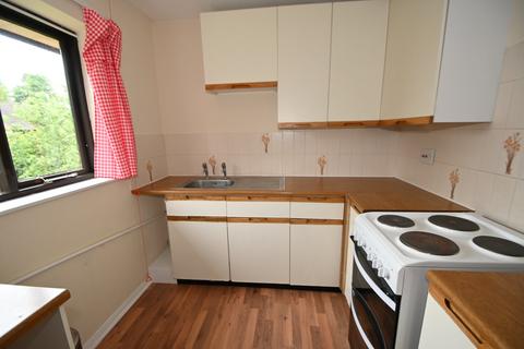 1 bedroom retirement property for sale, The Oaks, Kimberley Close, Langley, Berkshire, SL3