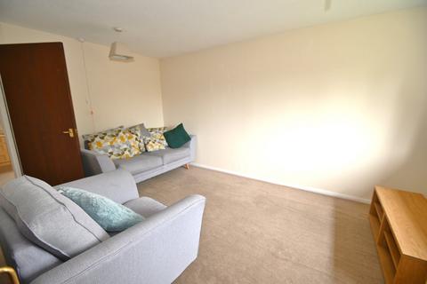 1 bedroom retirement property for sale, The Oaks, Kimberley Close, Langley, Berkshire, SL3