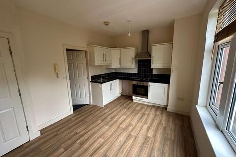 1 bedroom flat to rent, Briarfield Gardens, Huddersfield