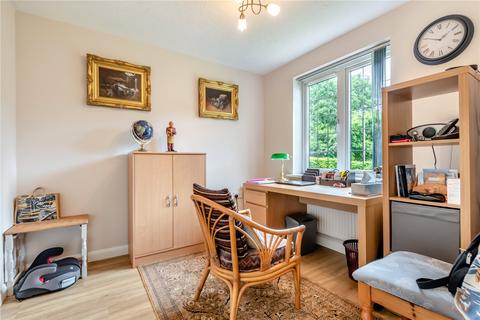 24 Arundel Close, Randlay, Telford, TF3 2LX