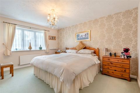 24 Arundel Close, Randlay, Telford, TF3 2LX