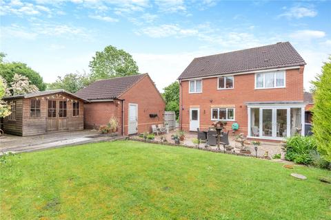 24 Arundel Close, Randlay, Telford, TF3 2LX