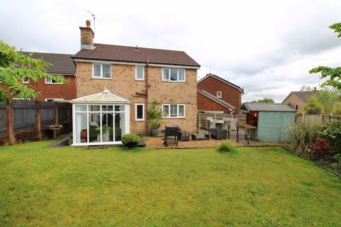 4 bedroom detached house for sale, Fearnlea Close, Norden OL12 7GB