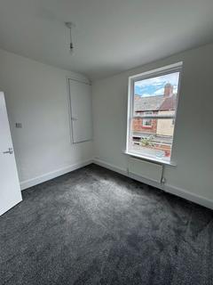 2 bedroom terraced house to rent, Two Bed Terraced House, Childwall Avenue, L15