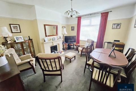 3 bedroom semi-detached house for sale, Grasmere Road, Dewsbury