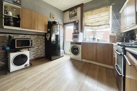 3 bedroom terraced house for sale, Andrew Street, Bury