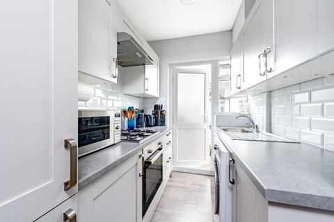 40 Kimble Road, London, SW19 2AS