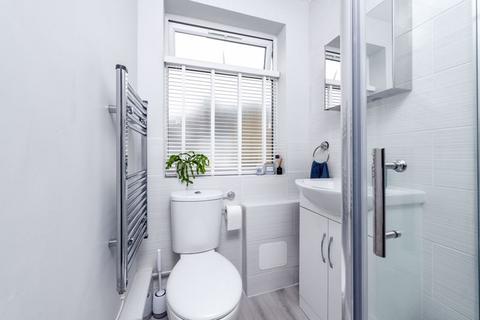 40 Kimble Road, London, SW19 2AS