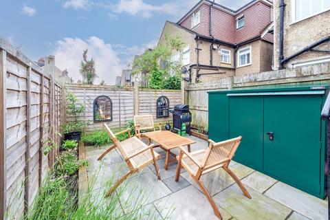 40 Kimble Road, London, SW19 2AS