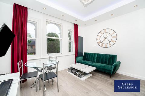 2 bedroom flat to rent, Park Hill, Ealing, W5