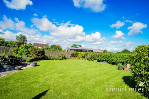 5 Broadacres, Broad Town, Swindon, SN4 7RP